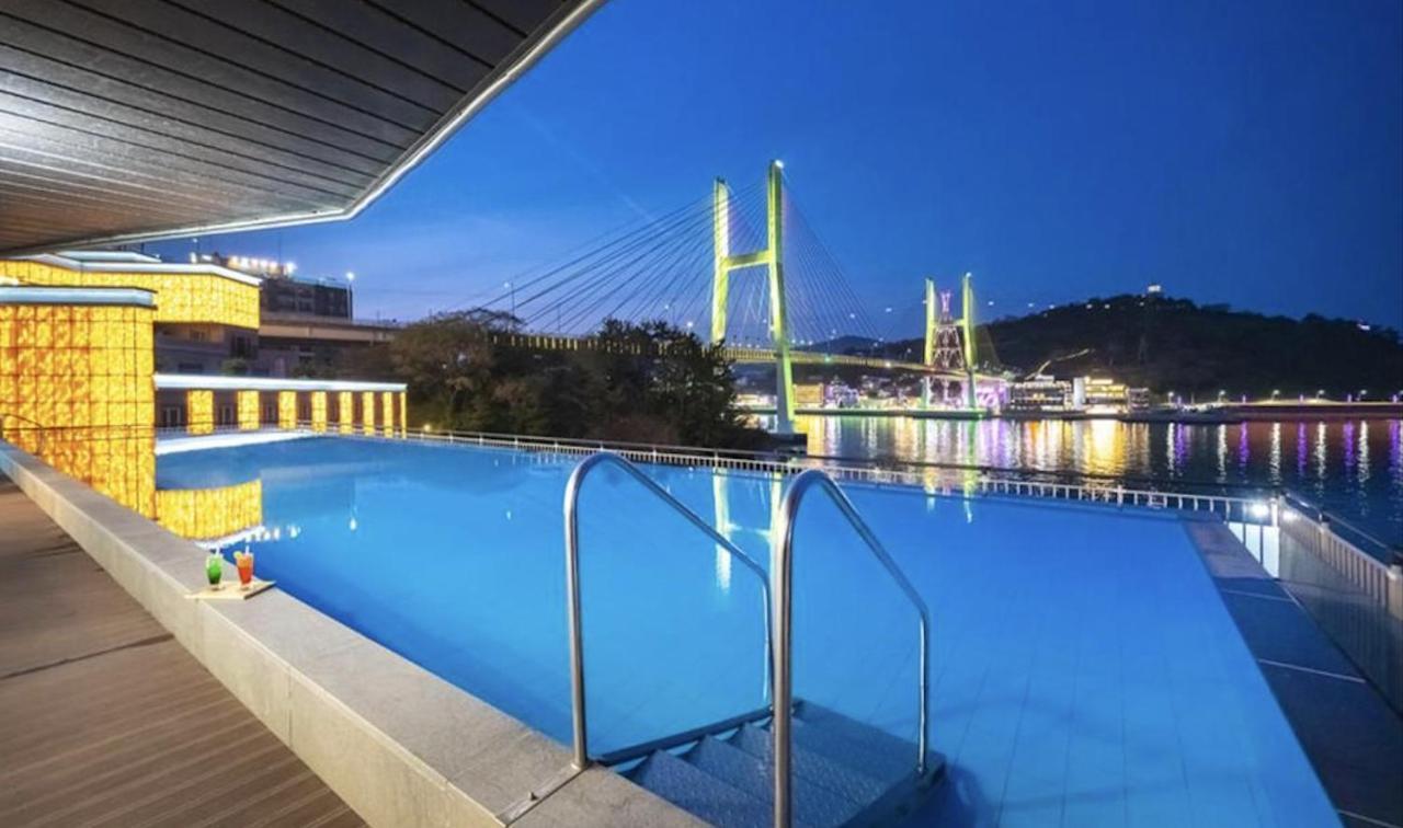 Yeosu Hotel Haven Экстерьер фото